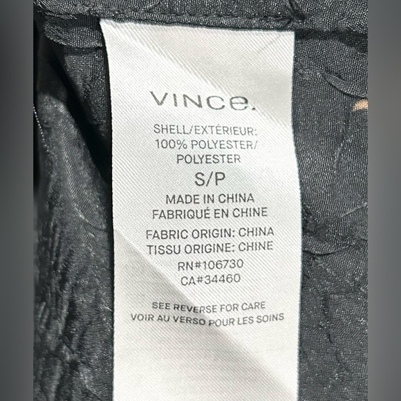 Vince‎ Tossed Bouquet Tie-Neck Blouse Black S - Picture 13 of 13